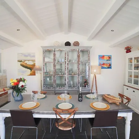 Villa Charming In Le Bois-plage With Private Pool *