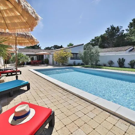Villa Charming In Le Bois-plage With Private Pool *